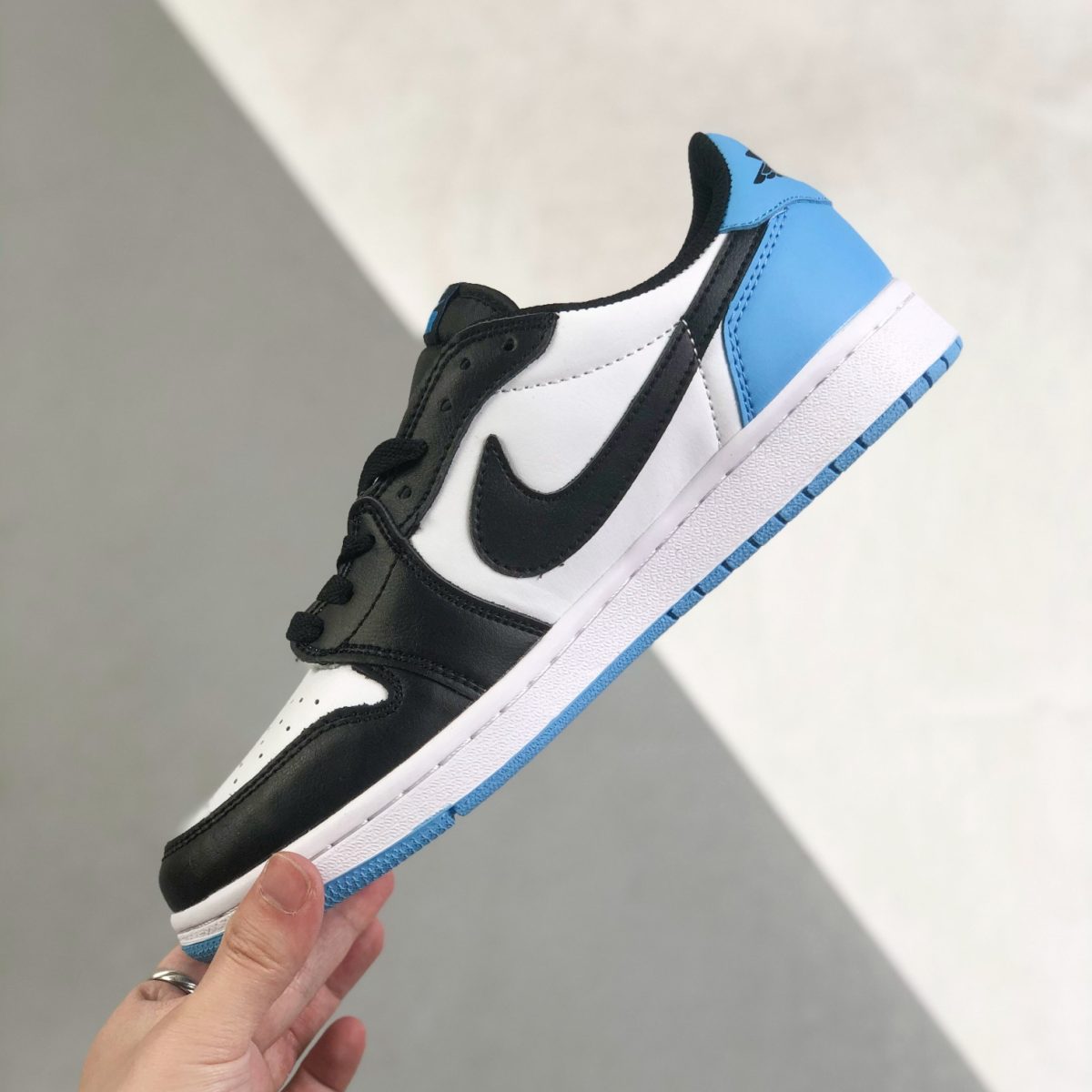Nike Air Jordan 1 Low Top Sneakers Shoes Gr. 36-46 - Image 3