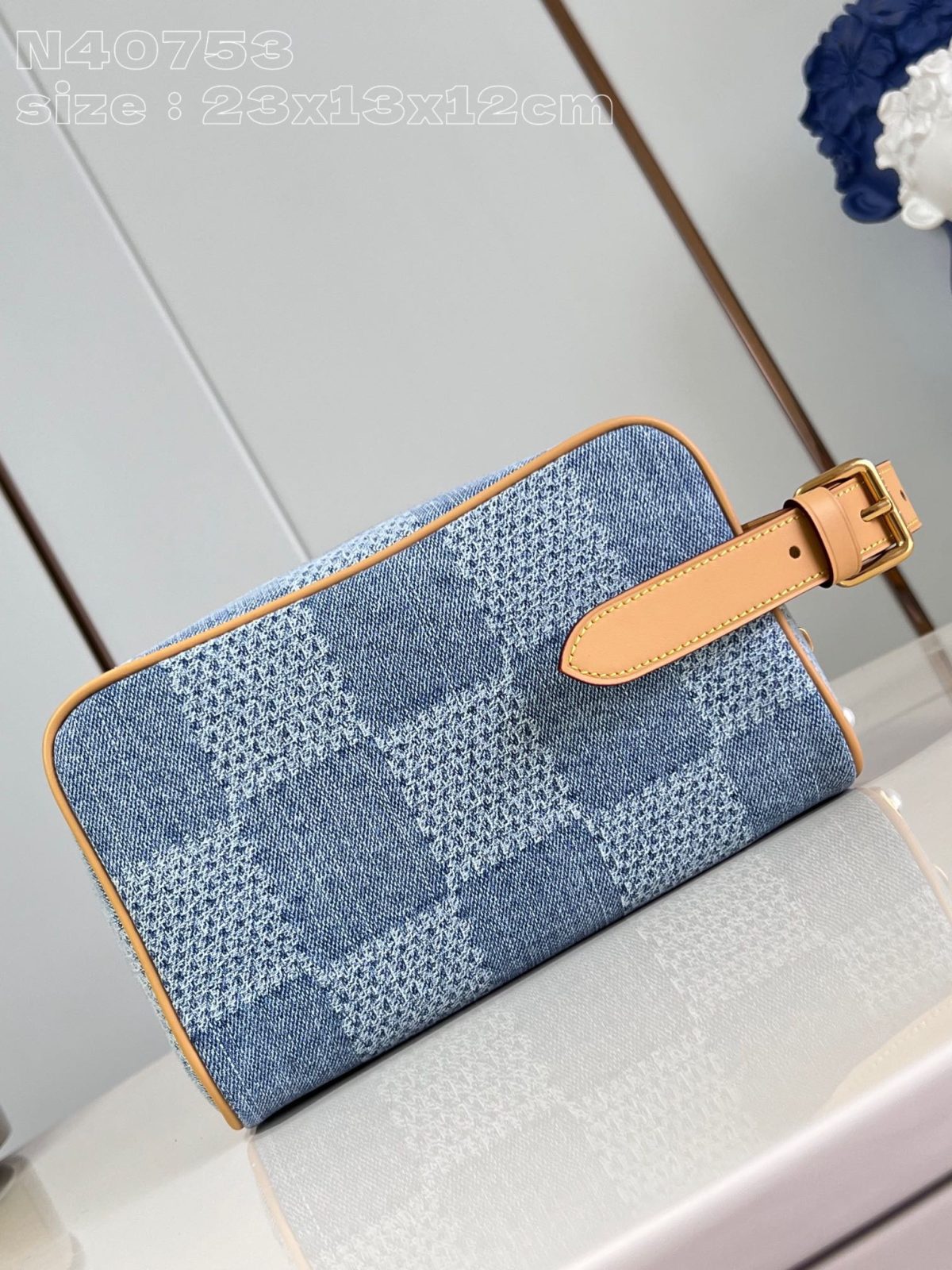 Louis Vuitton N40753 Locker Dopp Kit Bags Size 23*13*12cm - Image 5
