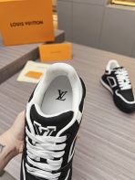 Louis Vuitton 2024ss Runaway Sneaker Size 40-46 - Image 9