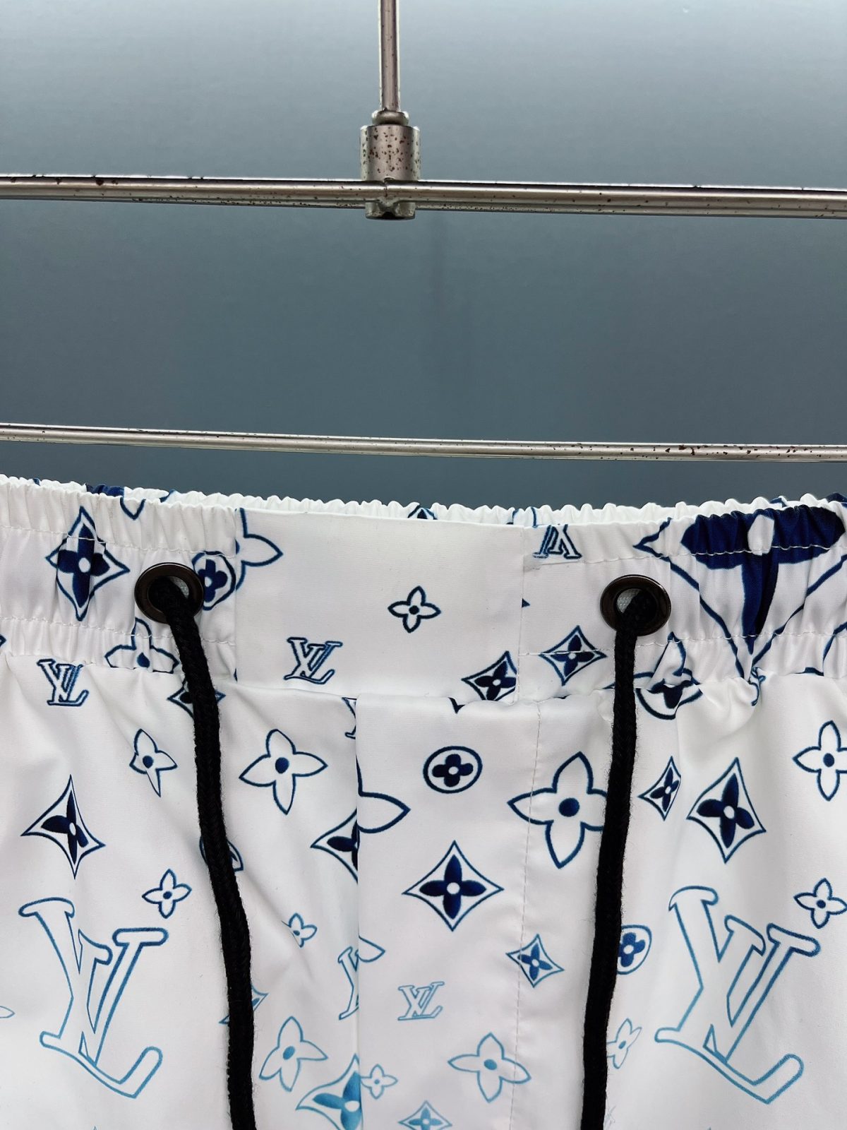Louis Vuitton Beach Pants Size M-XXXL - Image 3