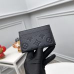 Louis Vuitton M81415 Card Holder Size 11*7*1.5cm - Image 8
