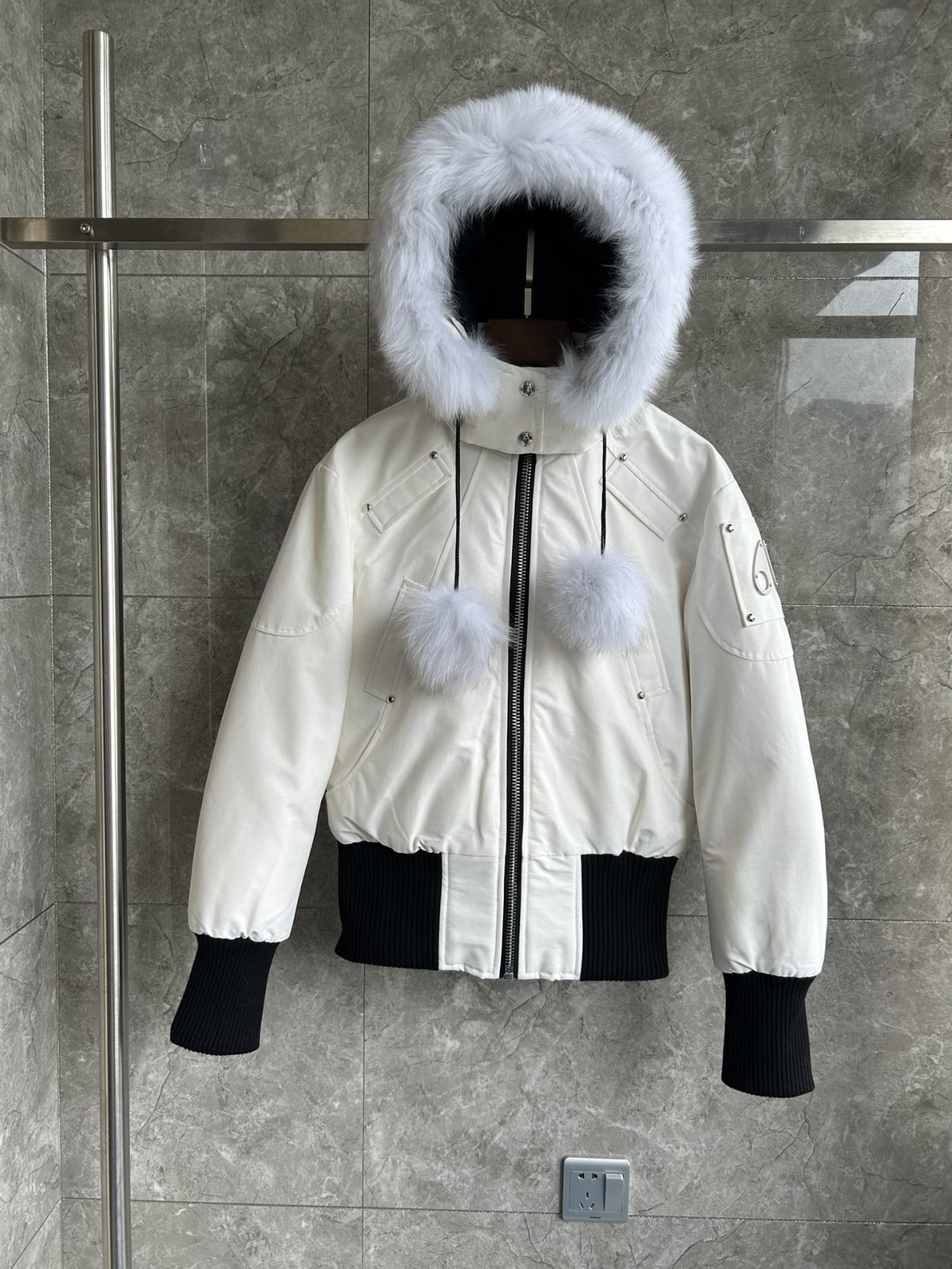 Moose Knuckles 03 Women Winter Jacket Size XS-XL - Image 1