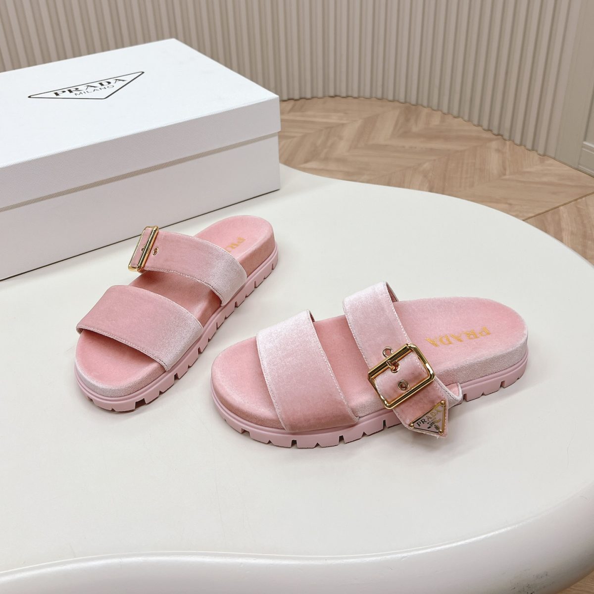 Prada 2024ss Slippers Size 36-40 - Image 1