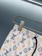 Louis Vuitton Beach Pants Size M-XXXL - Image 4