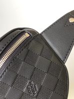 Louis Vuitton N40298 Discovery Graphite Men Bags Size 26*13*7cm - Image 4
