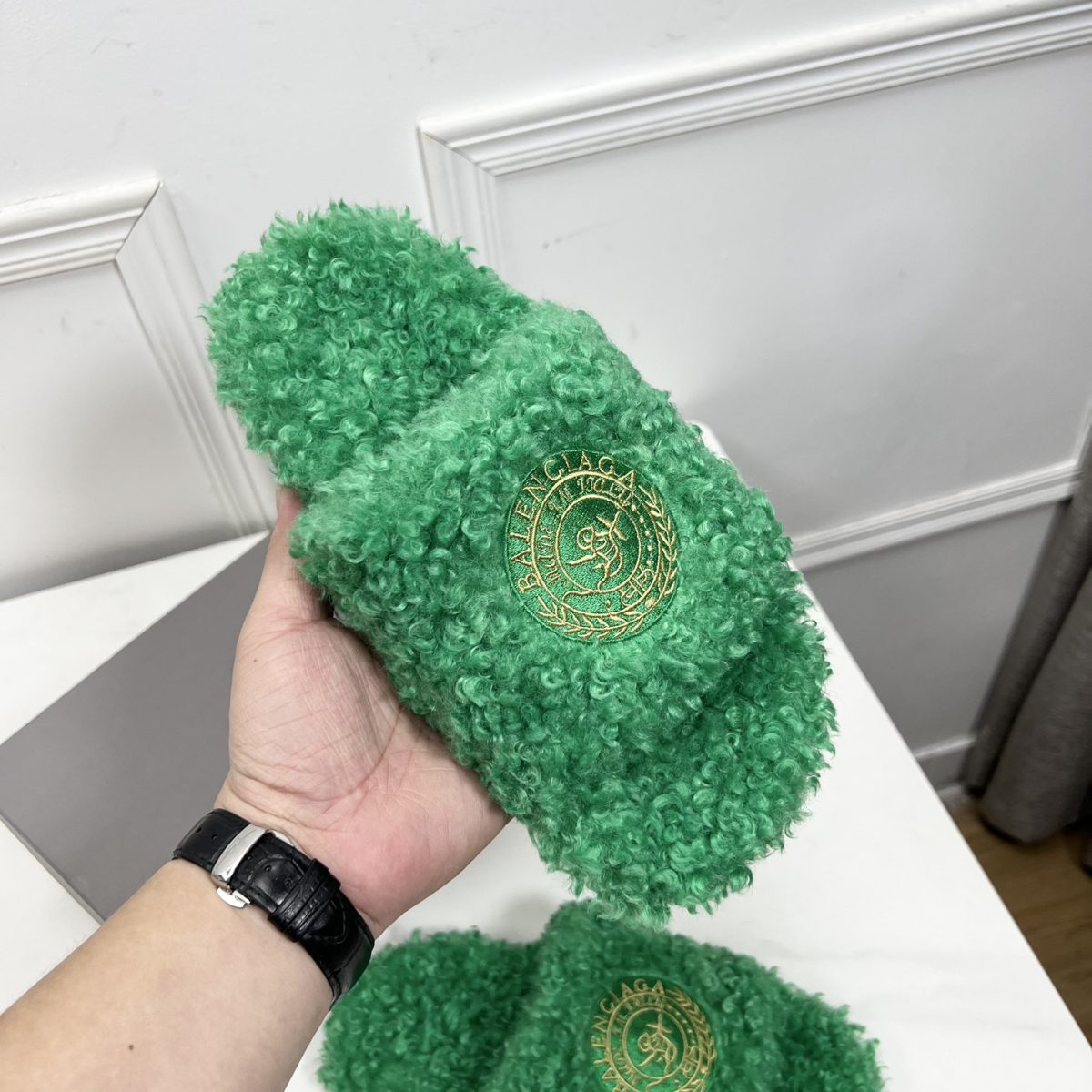 Balenciaga 23fw Women Winter Slippers Size 36-40 - Image 4