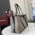Gucci GG Emblem Women Shopping Bags Size 30*18*11cm - Image 2