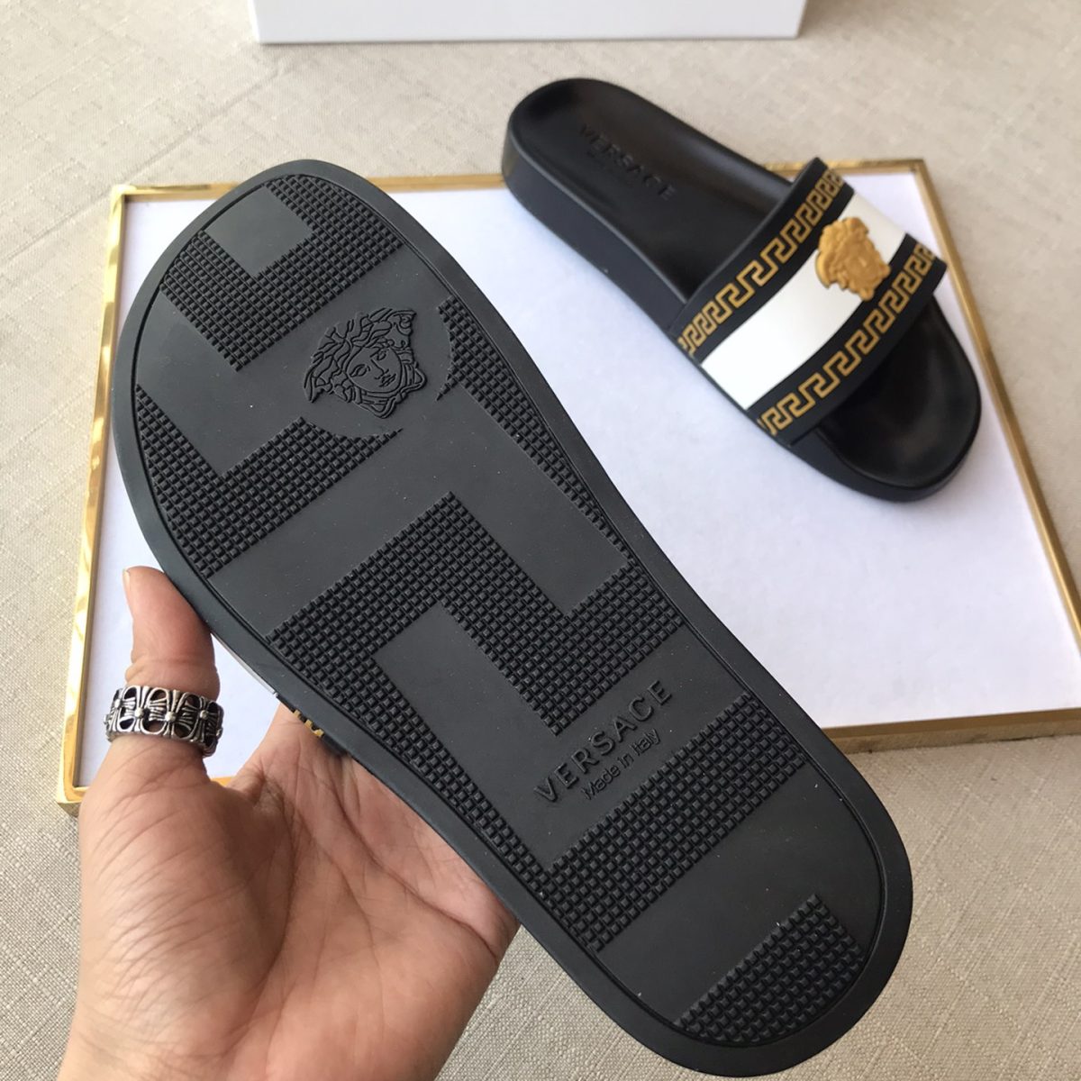 Versace Mens Women Sandals Gr. 36-46 - Image 6