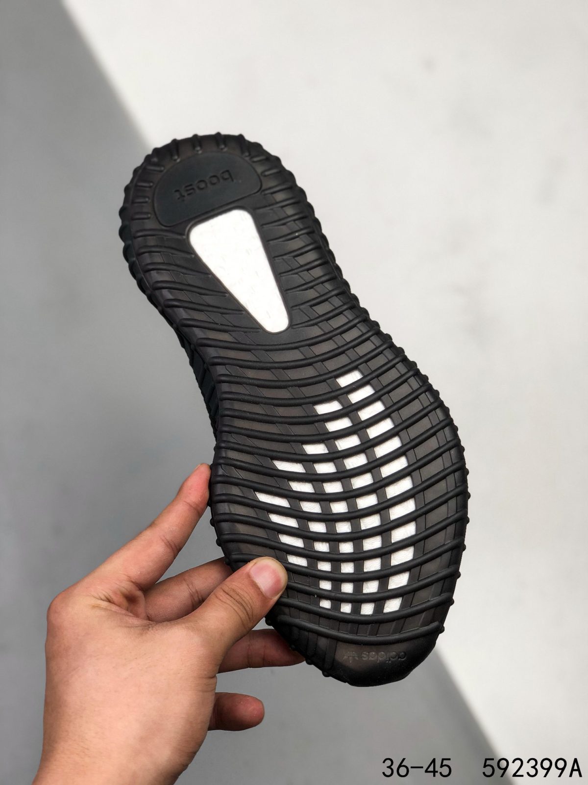 Yeezy 350 Boost 350 V2 Mens/Women Sneakers Shoes Black4 36 - 45 - Image 8