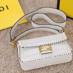Fendi New Shoulder Bags 27*6*15cm - Image 7