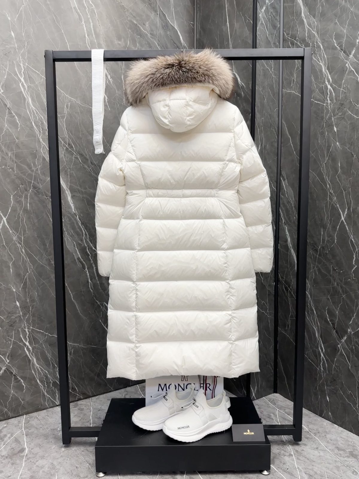 Moncler Boed Long Women Down Jacket Size S-XL - Image 9