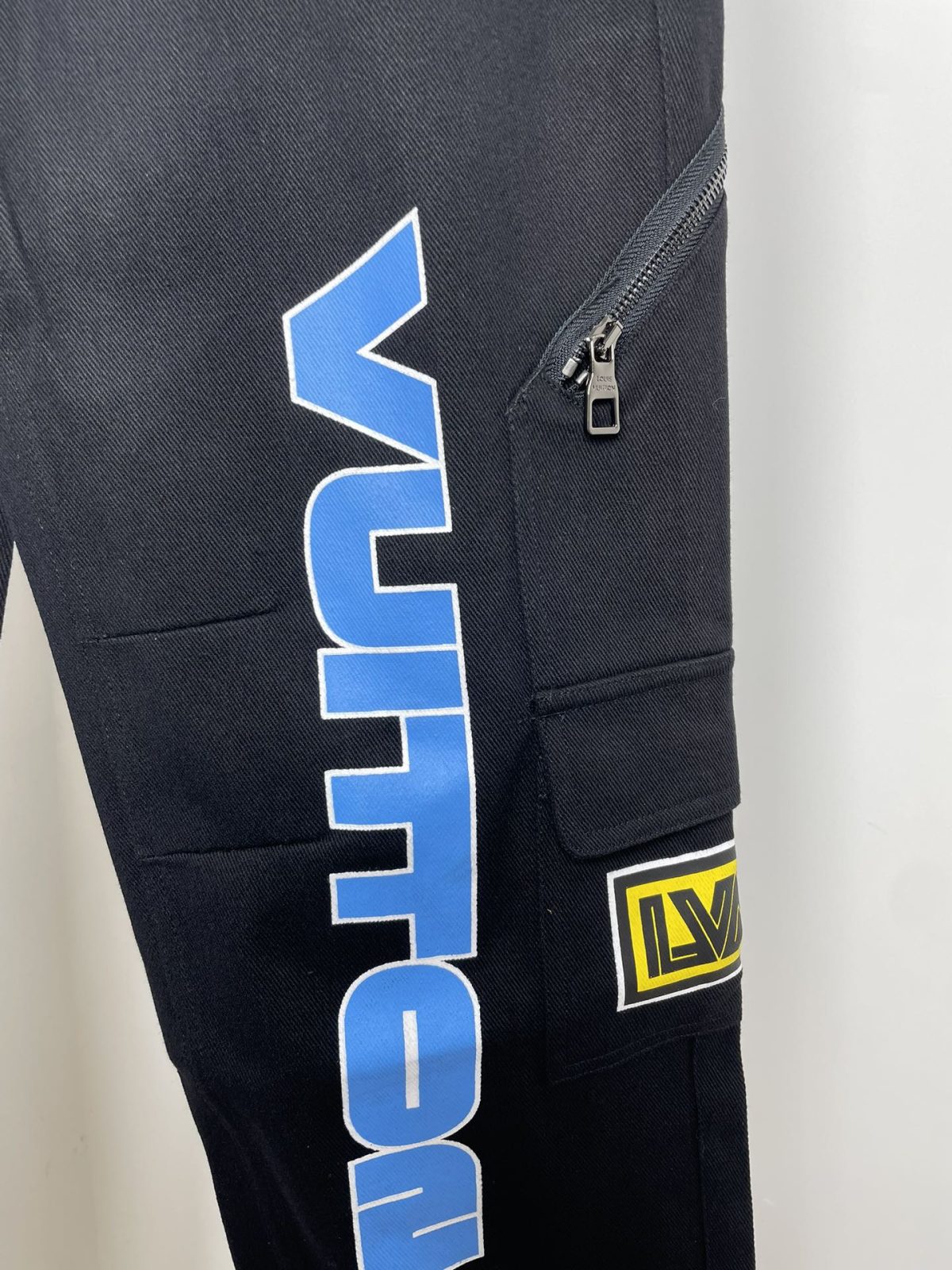 Louis Vuitton Unisex Jeans Size S-XL - Image 4
