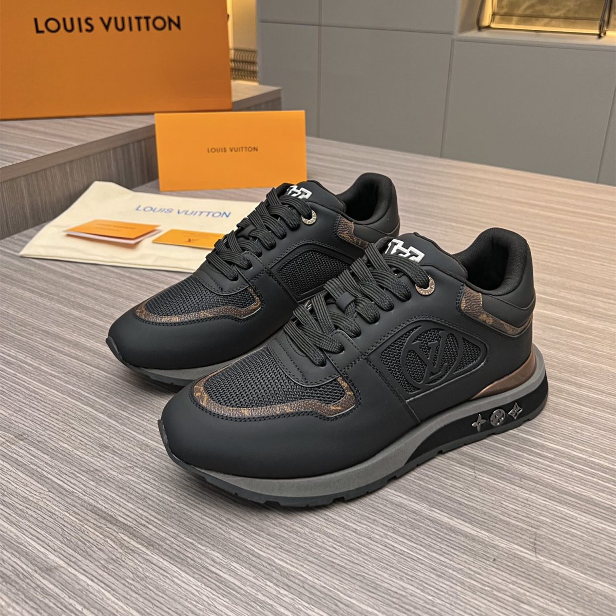 Louis Vuitton 2024ss Runaway Sneaker Size 40-46 - Image 1