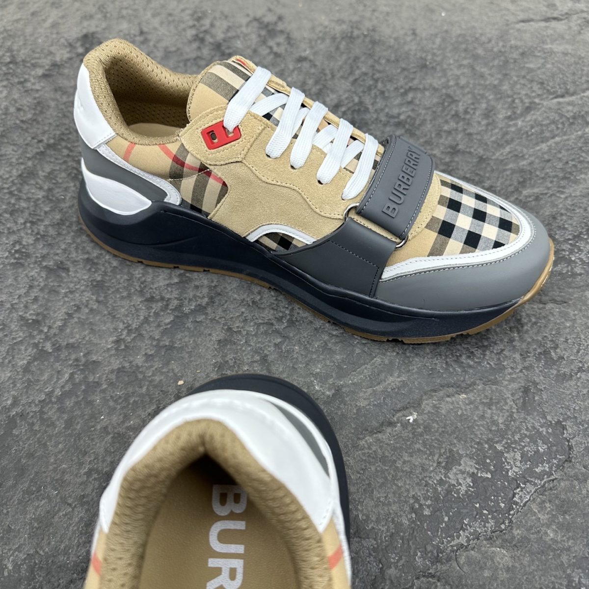 Burberry Vintage Sneaker Size 36-46 - Image 5