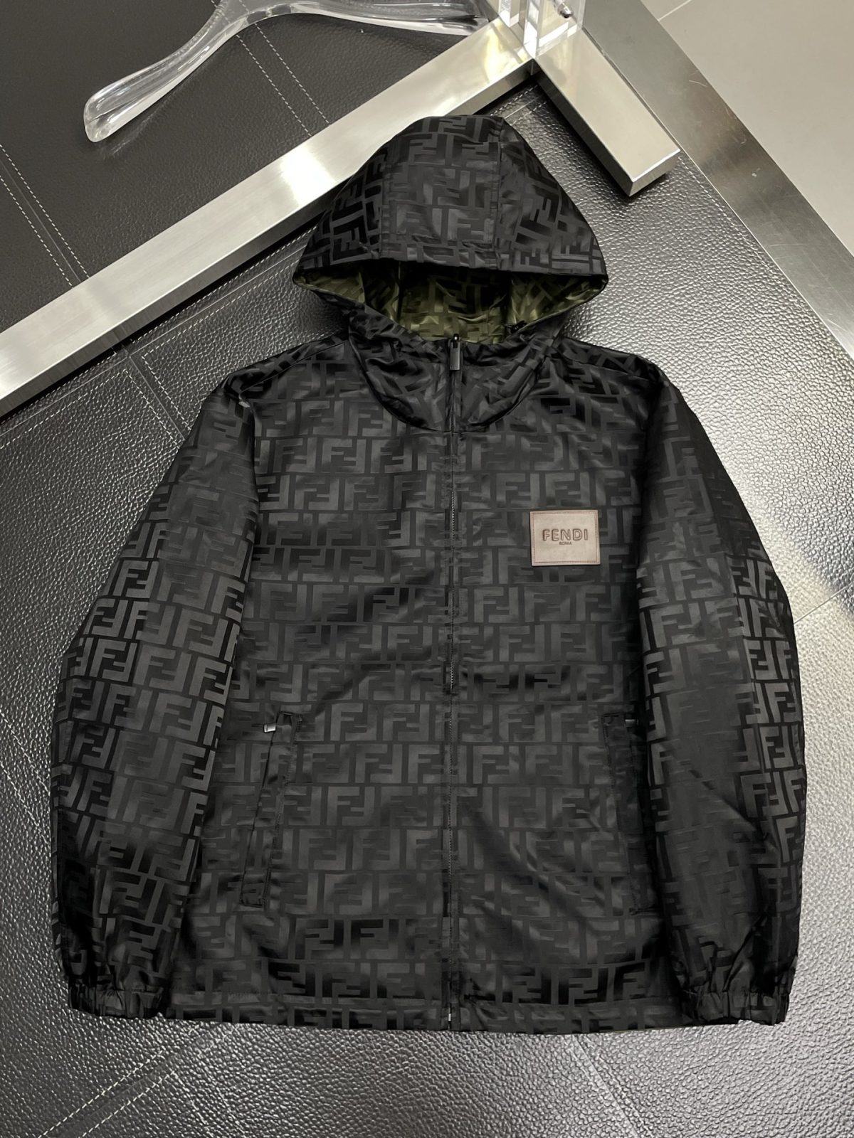 Fendi Unisex Jacket Size M-XXXL - Image 5