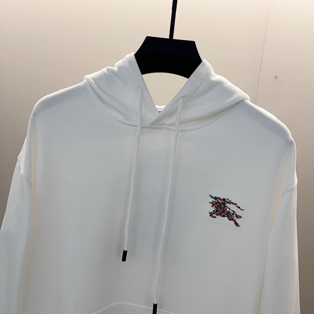 Burberry Unisex Sweatshirt Size S-XL - Image 9