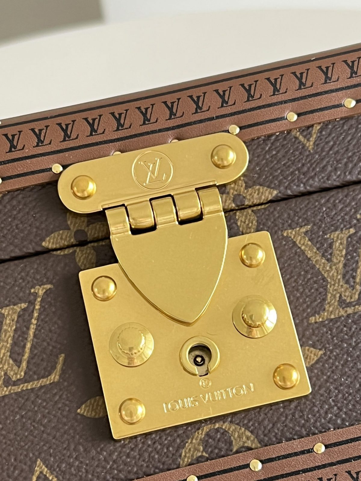 Louis Vuitton Der Garite Watch box Size 34*13*18 - Image 6