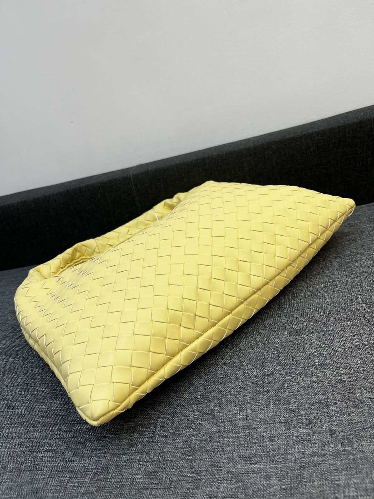 Bottega Veneta HO Shoulder Bags 40*24cm - Image 6