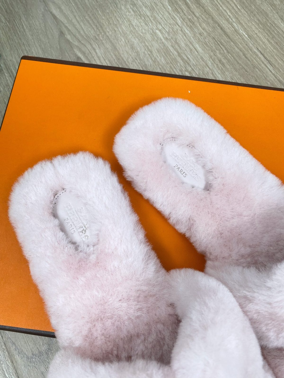 Hermes 23fw Women Winter Slippers Size 36-40 - Image 6