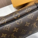 Louis Vuitton M45831 Odeon Monogram Women Bags Size 29*16*9.5cm - Image 4