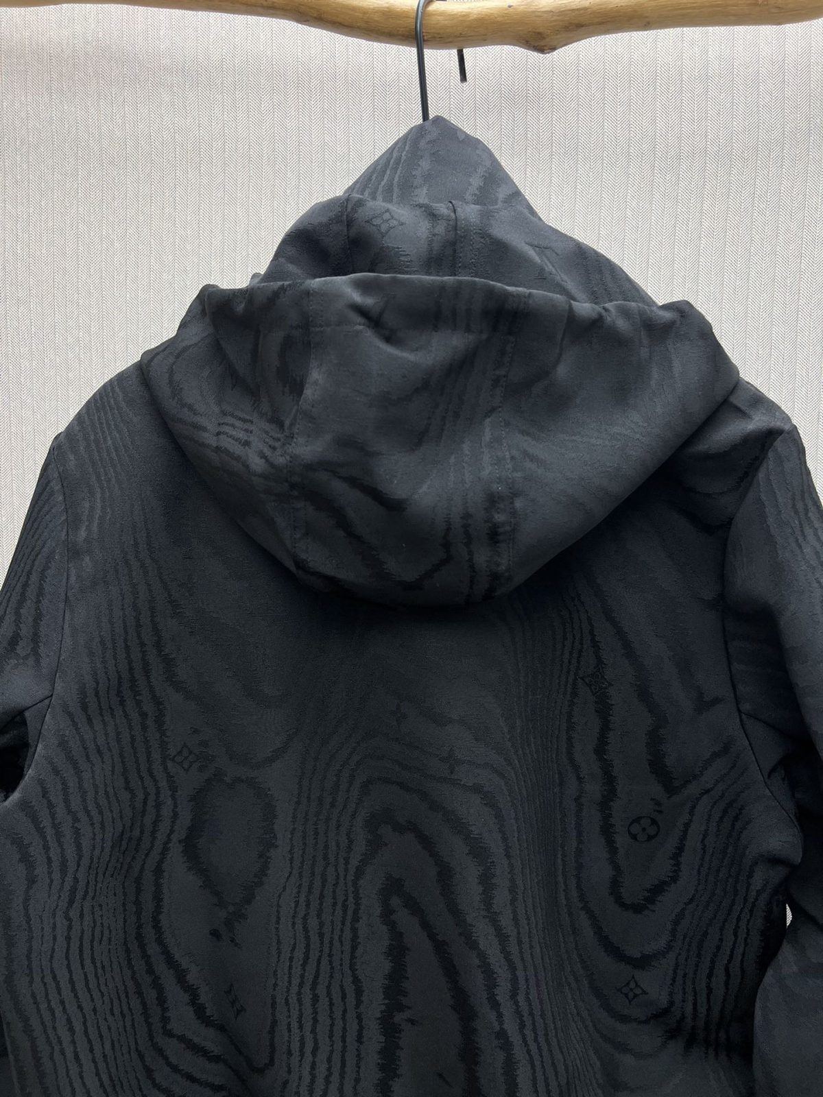 Louis Vuitton 2025ss New Jacket Size S-XL - Image 7