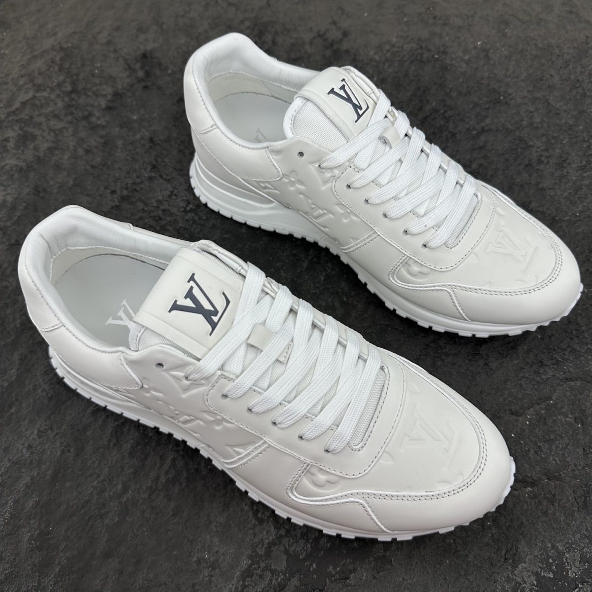 Louis Vuitton Run Away Sneaker For Men Size 39-46 - Image 2