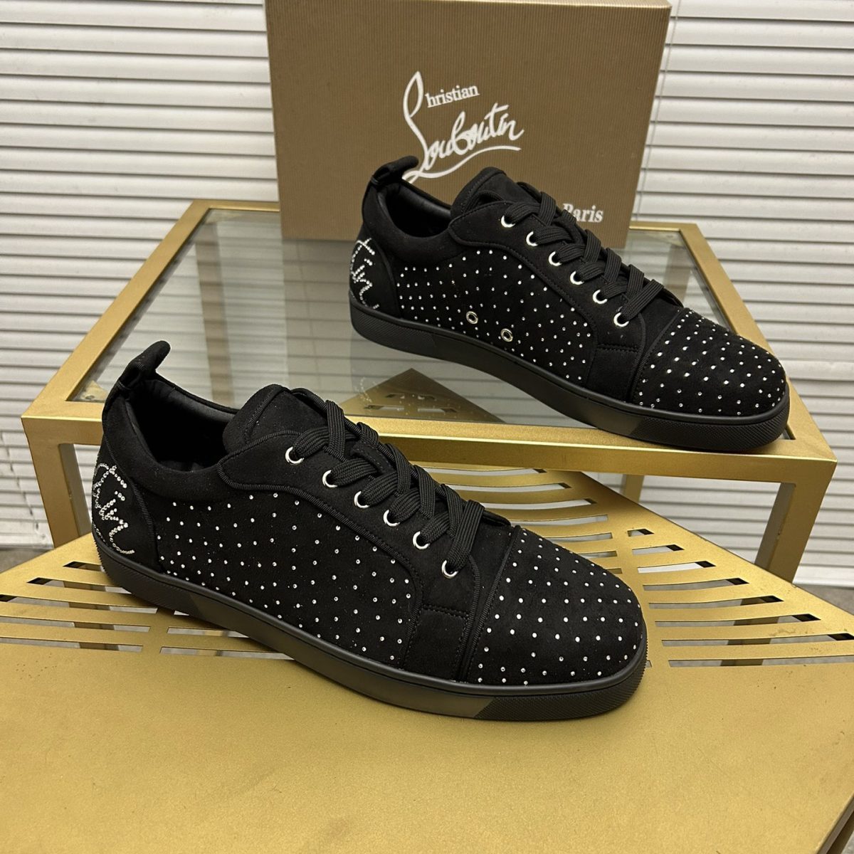 Christian Louboutin Sneaker Size 36-46 - Image 1