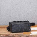 Louis Vuitton M44735 Soft Trunk Men Bags Size 18.5*13*8cm - Image 5