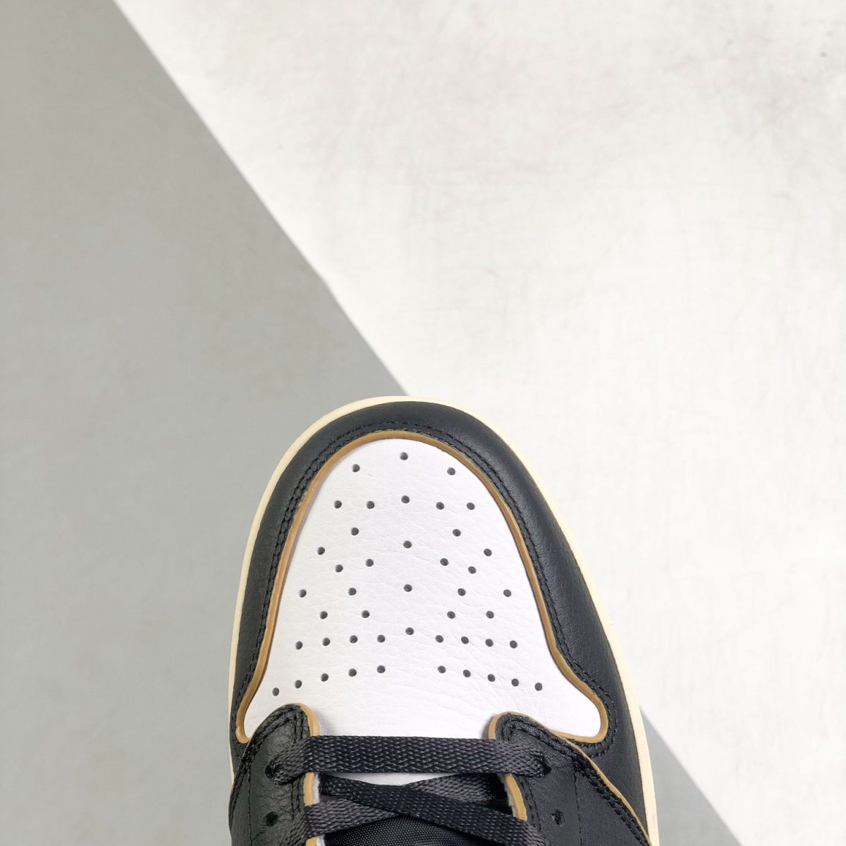 Nike Air Jordan 1 High Top Sneakers Shoes Gr. 36-46 - Image 6