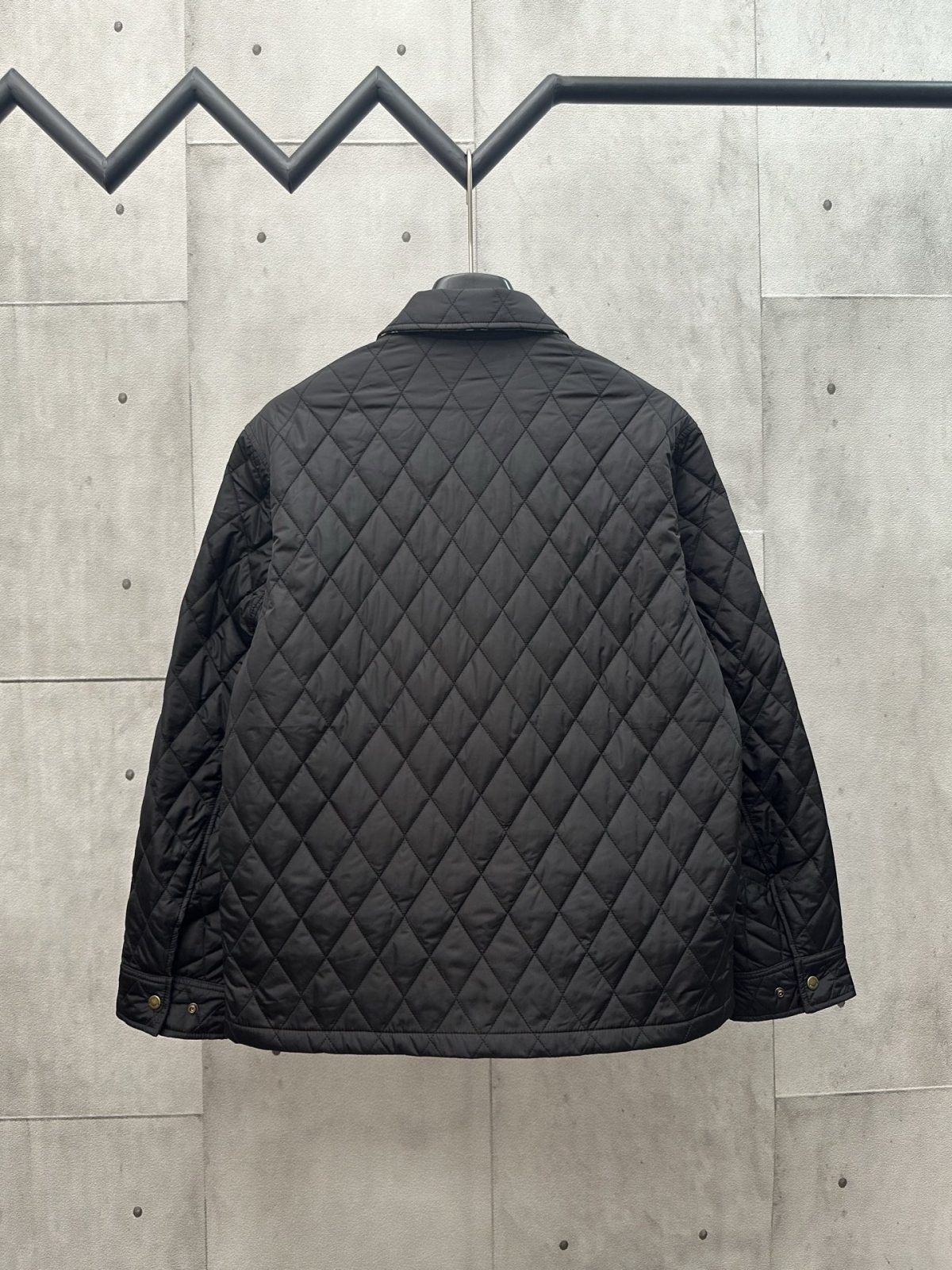 Burberry New Unisex Jacket Size S-XXL - Image 2