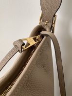 Louis Vuitton M46277 CarryAll Women Bags Size 29*24*12cm - Image 6