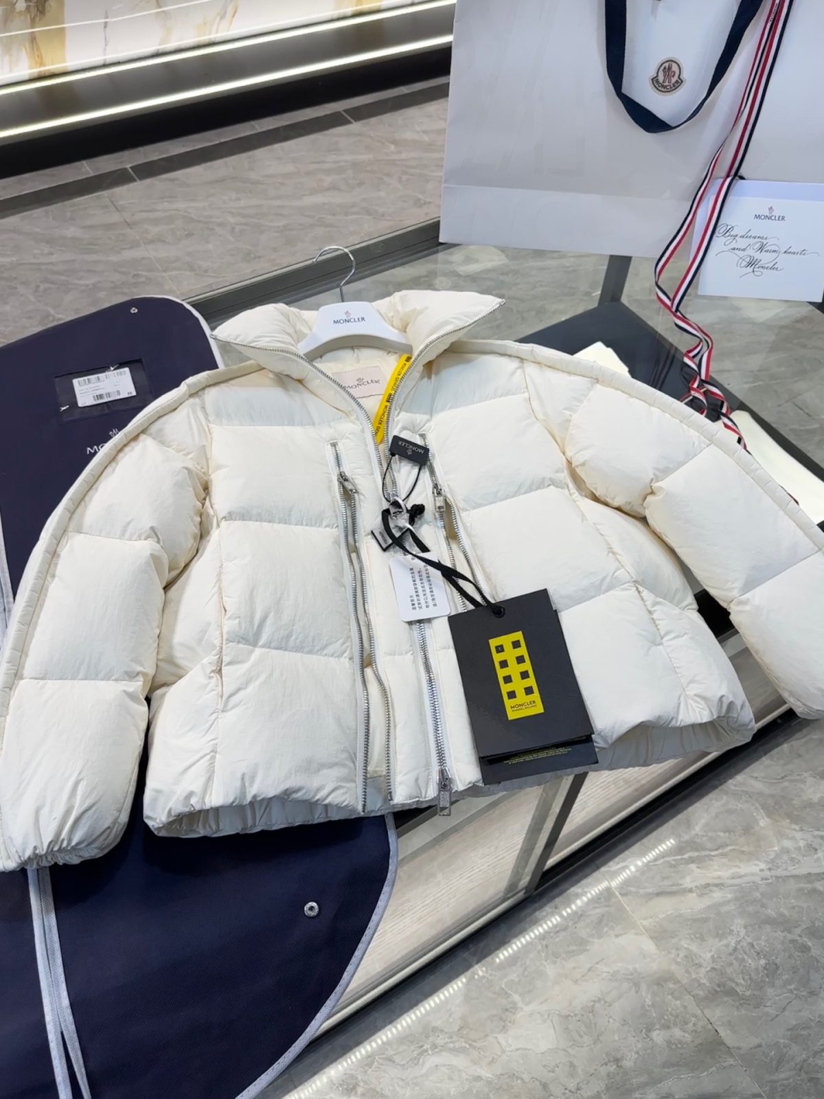 Moncler x Willow Smith YAEL Women Down Jacket Size S-L - Image 6