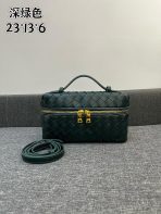 Bottega Veneta Vanity Case Shoulder Bags 24*13*6cm - Image 2