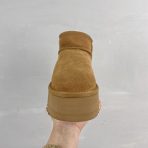 UGG Women Boots Size 35-40 - Image 2