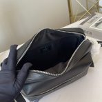 Louis Vuitton M30233 Outdoor Messenger Men Bags Size 29.5*20*10.5cm - Image 10