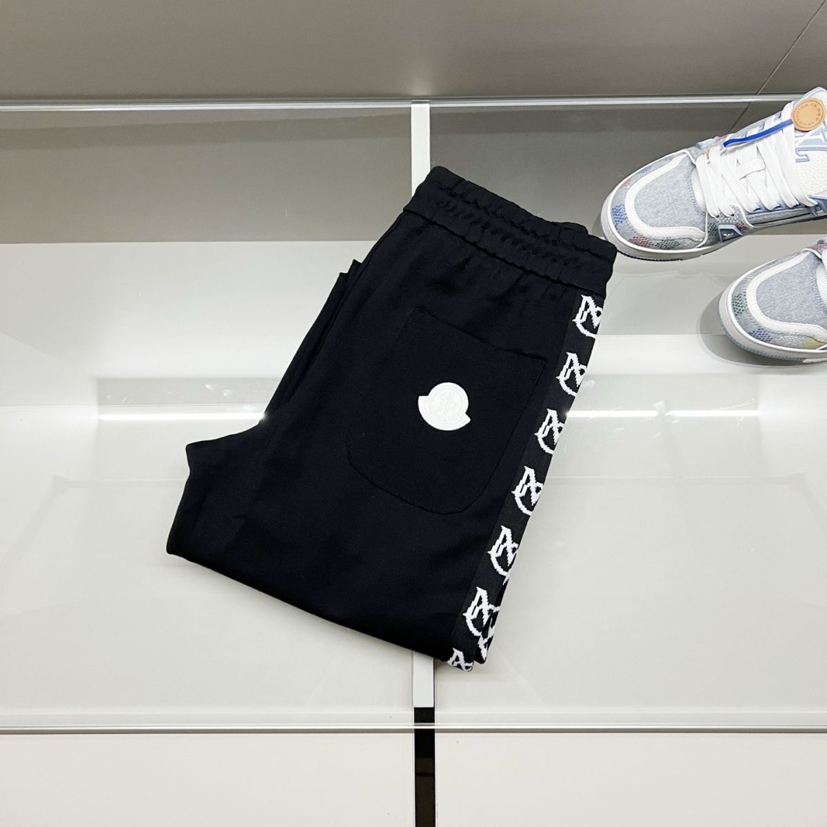 Moncler Unisex Pants Size S-XXL - Image 5