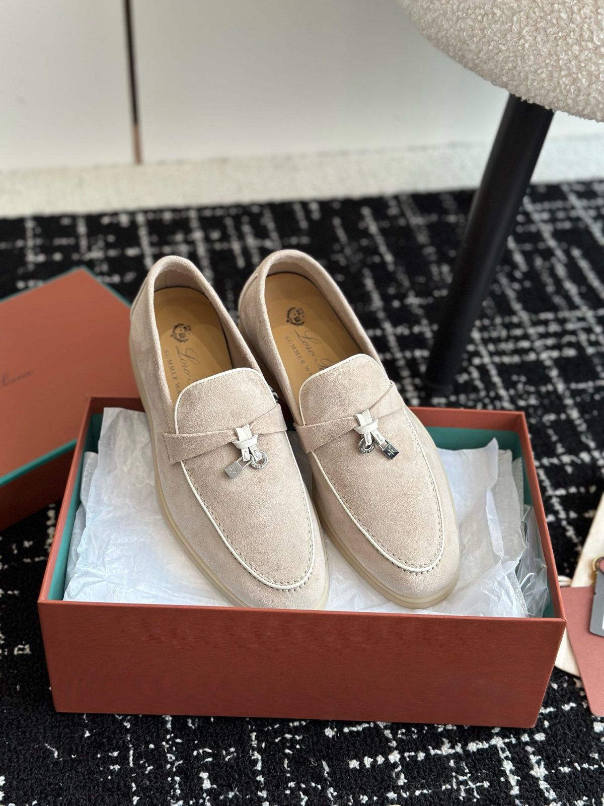 Loro Piana Unisex Loafers Size 36-45 - Image 4