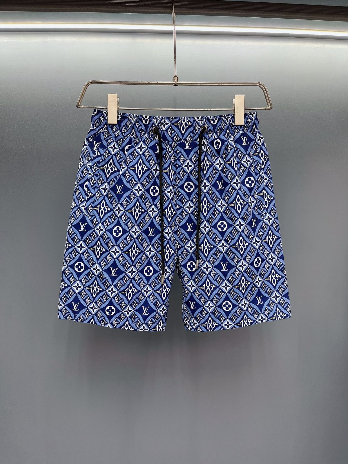 Louis Vuitton Beach Pants Size M-XXXL - Image 1