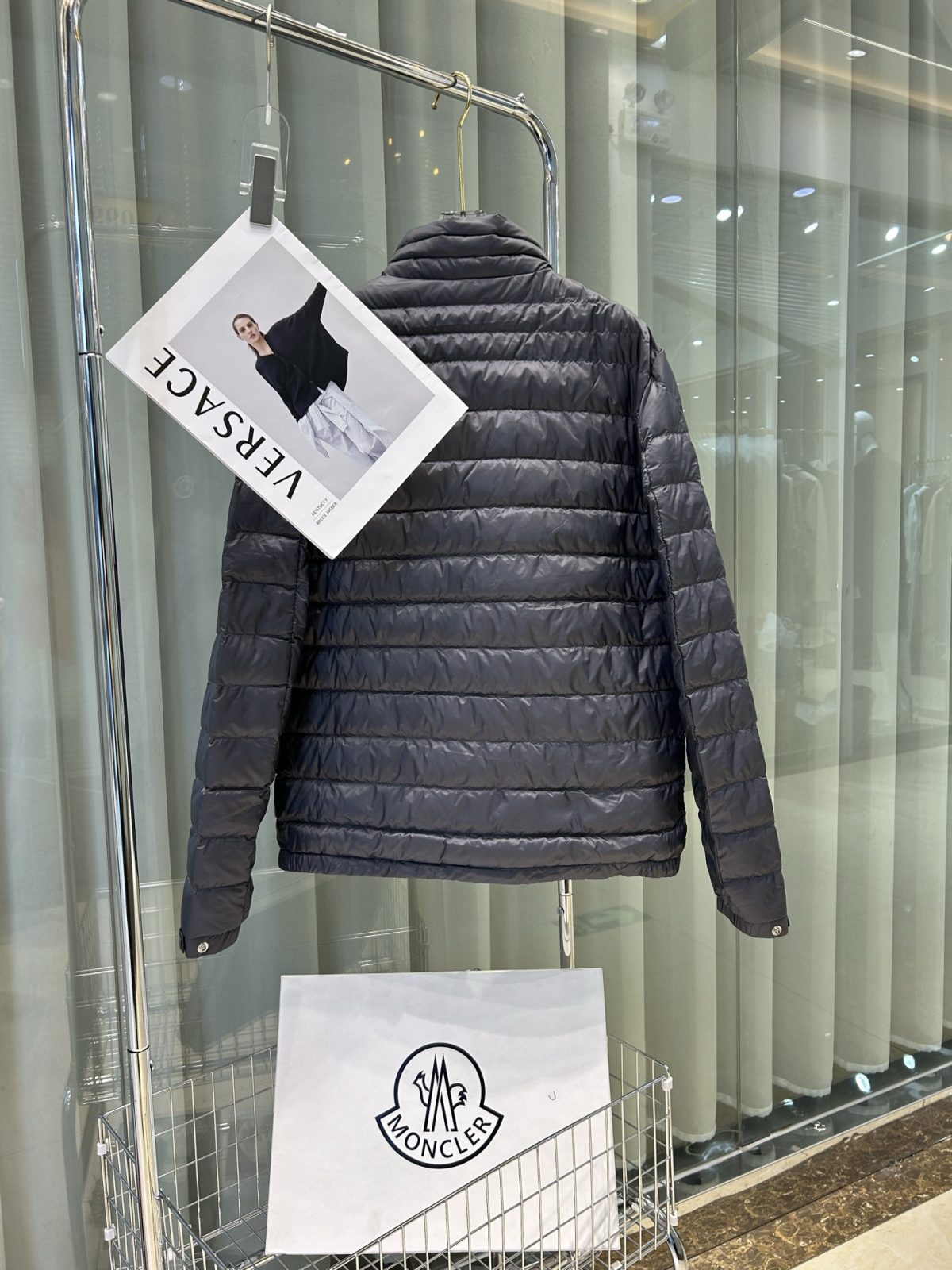 Moncler 25SS Arnique Down Jacket Size 1-5 - Image 9