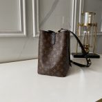 Louis Vuitton M44020 NéoNoé Women Bags Size 27*26*22cm - Image 4