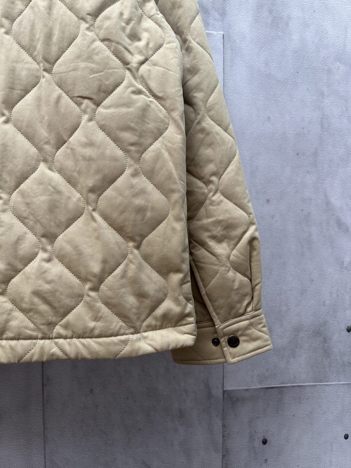 Burberry Unisex Jacket Size S-XXL - Image 3