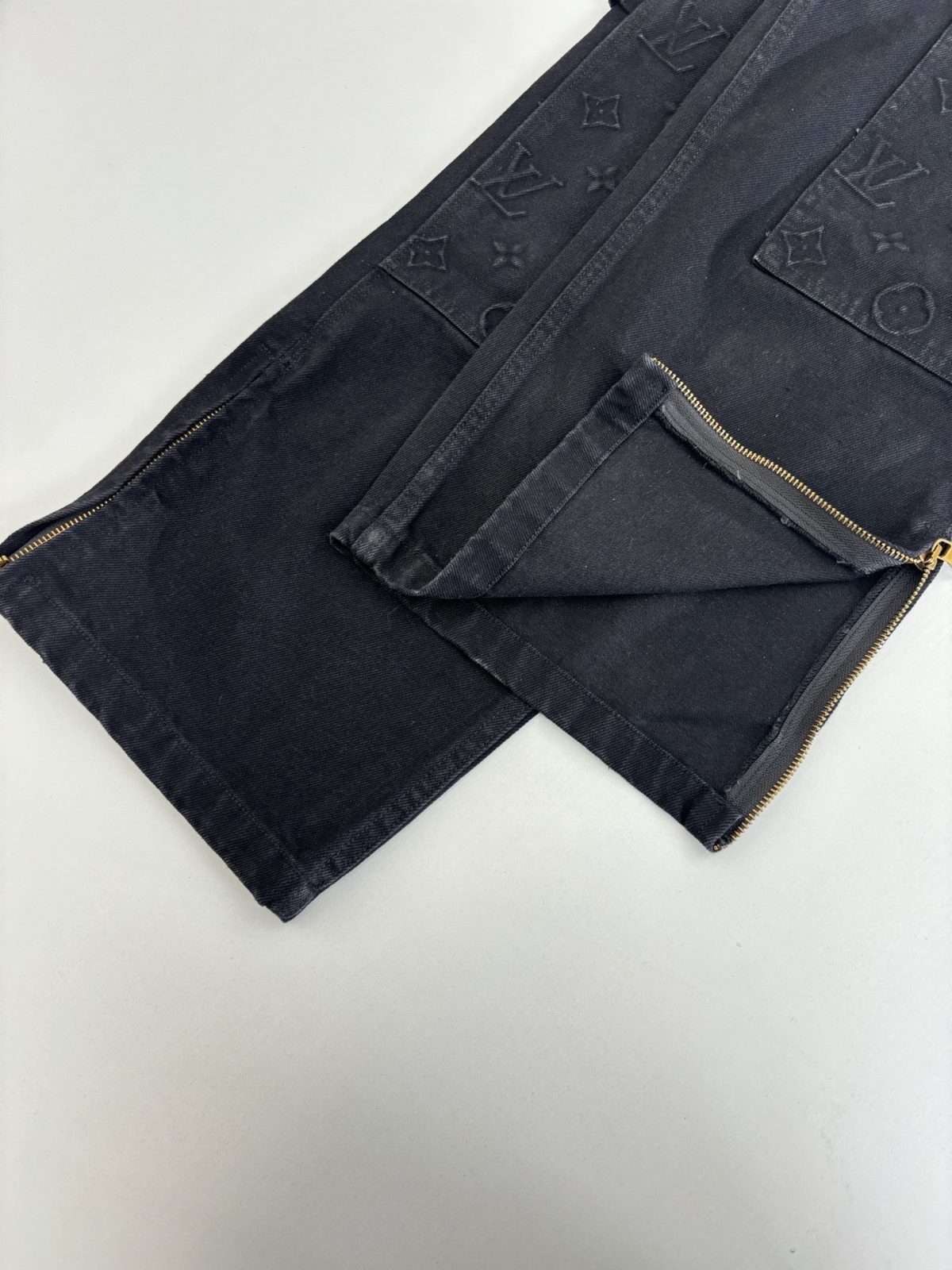Louis Vuitton Unisex Jeans Size S-XL - Image 15