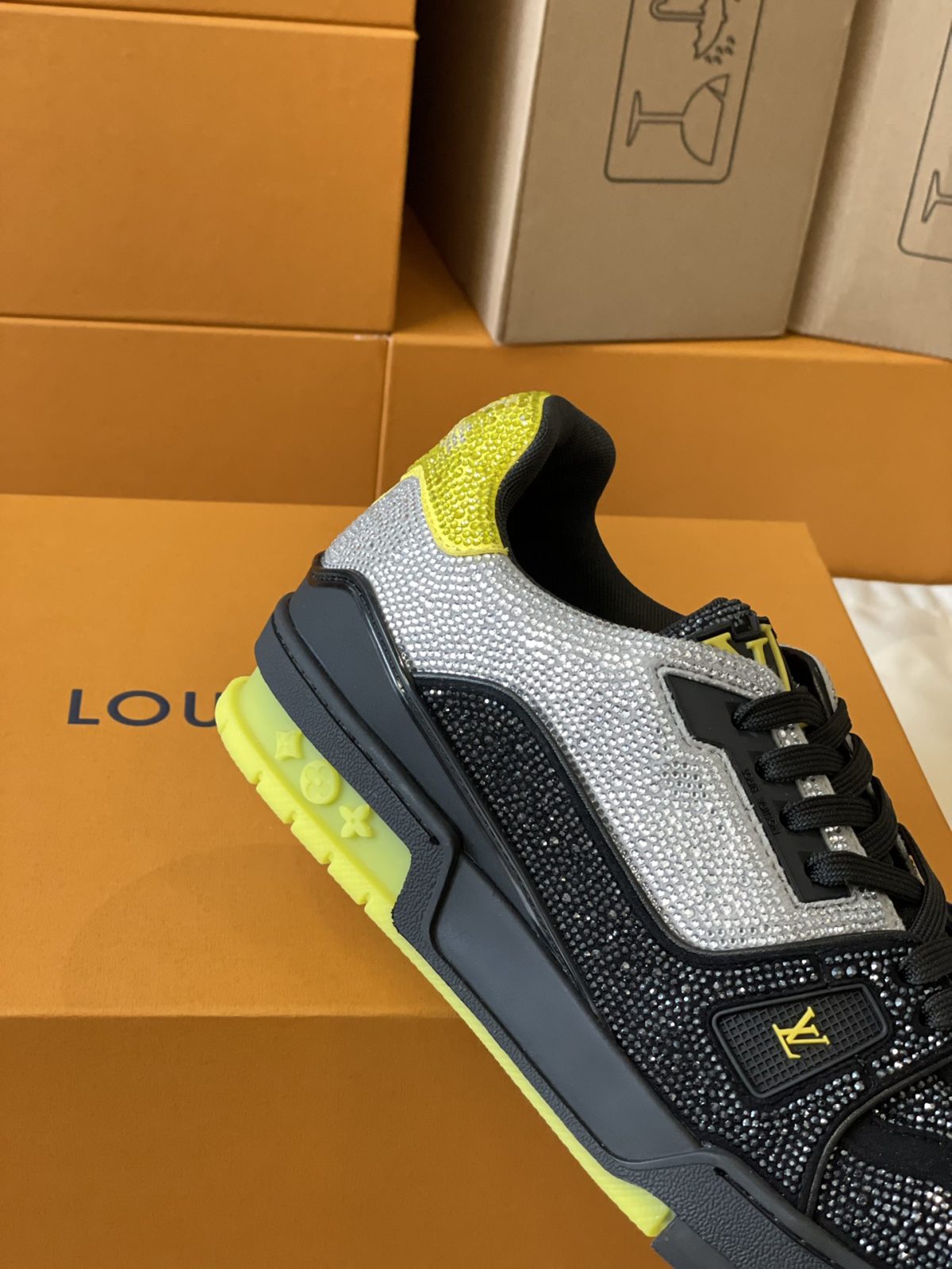 Louis Vuitton LV Trainer Diamond Sneaker Size 36-46 - Image 6