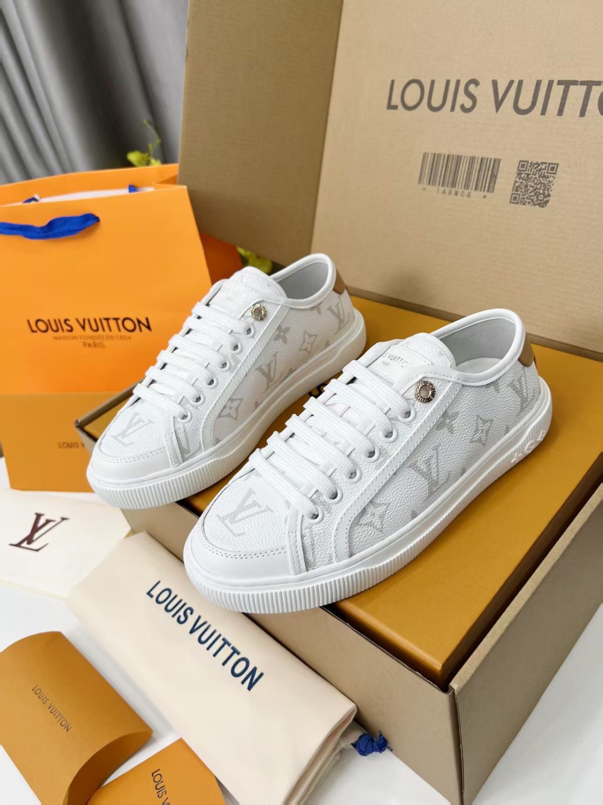 Louis Vuitton LV LAGOON Women Shoes Size 36-41 - Image 6