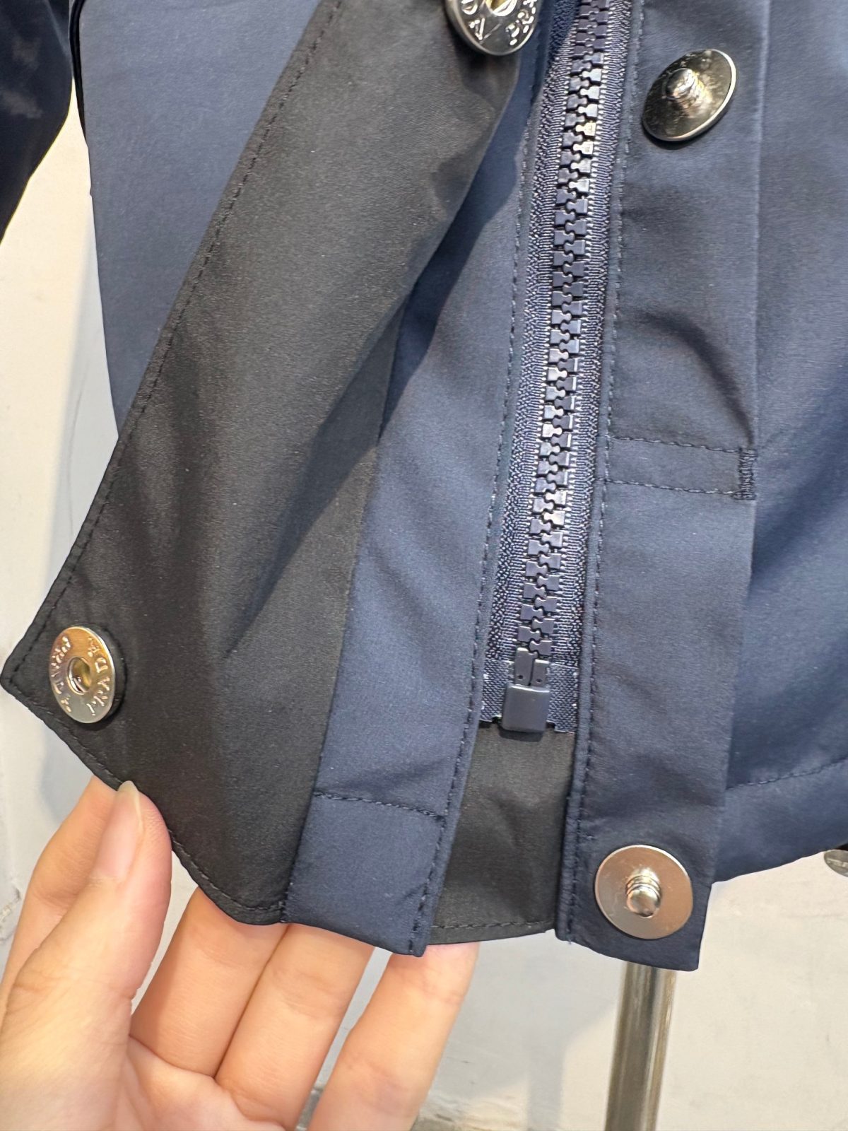 Prada 2025fw New Women Jacket Size S-L - Image 11