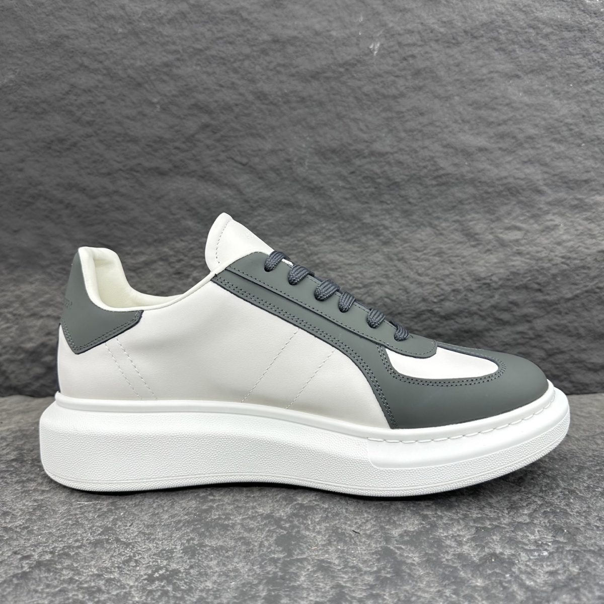 Alexander McQueen Sprint Runner Sneaker size 36-46 - Image 9