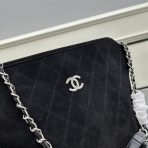 Chanel Women Shoulder Bags 47*30*13cm - Image 3