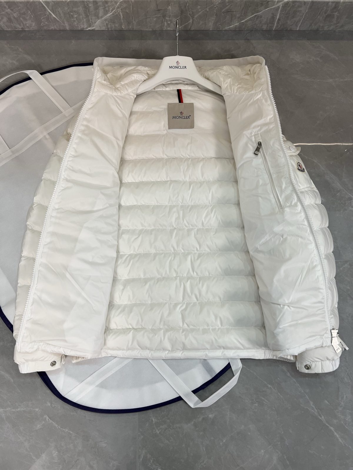 Moncler 25SS Galion Winter Jacket Size S-XXL - Image 3