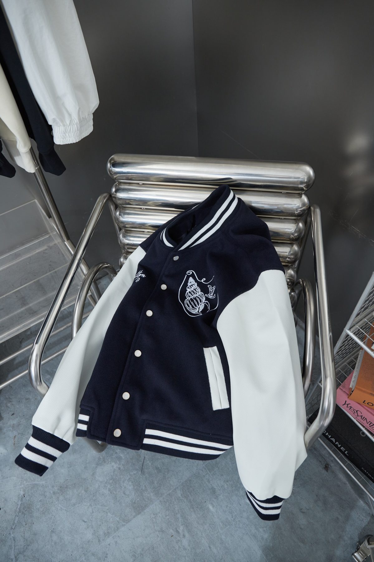 Louis Vuitton Jacket Embroider Size S-XL - Image 4