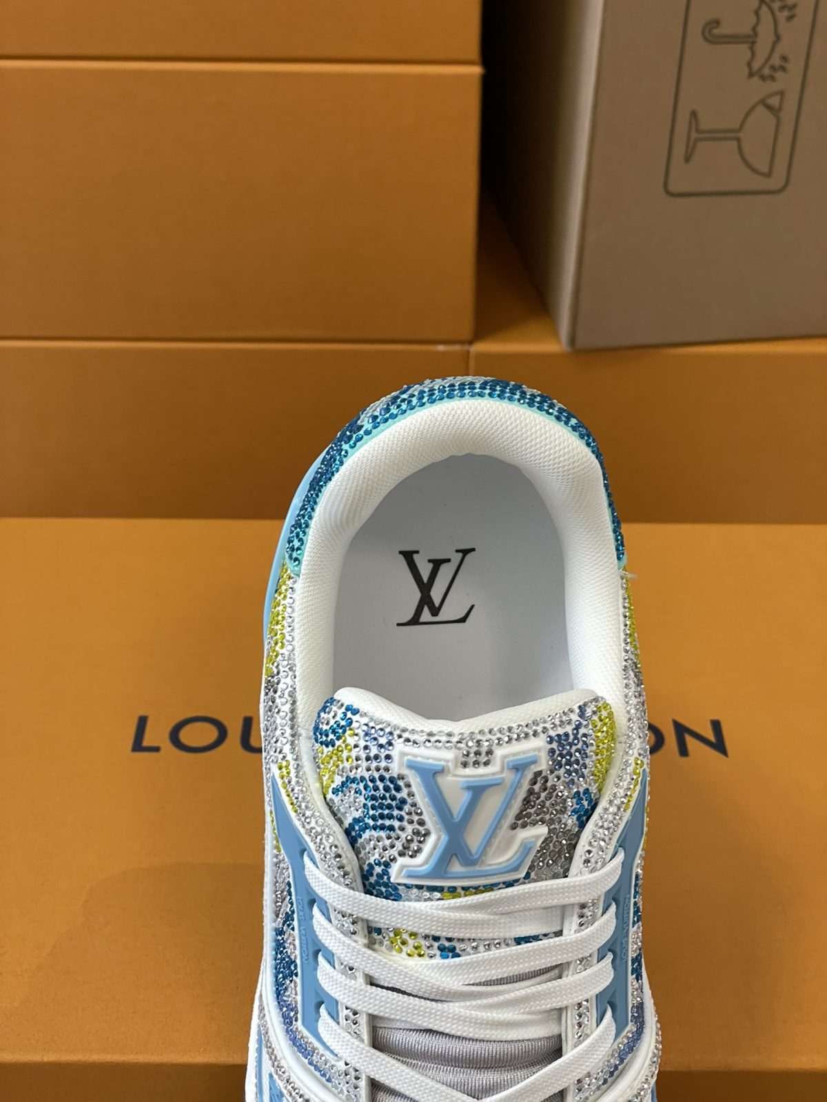 Louis Vuitton LV Trainer Diamond Sneaker Size 36-46 - Image 7